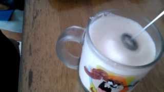 Aerolatte Review Frothing Cold Milk In Under 1 Minute [upl. by Shirlene]